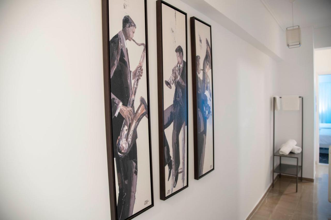 Marianna'S Stylish Brand New Apt In The Heart Of Atina Dış mekan fotoğraf
