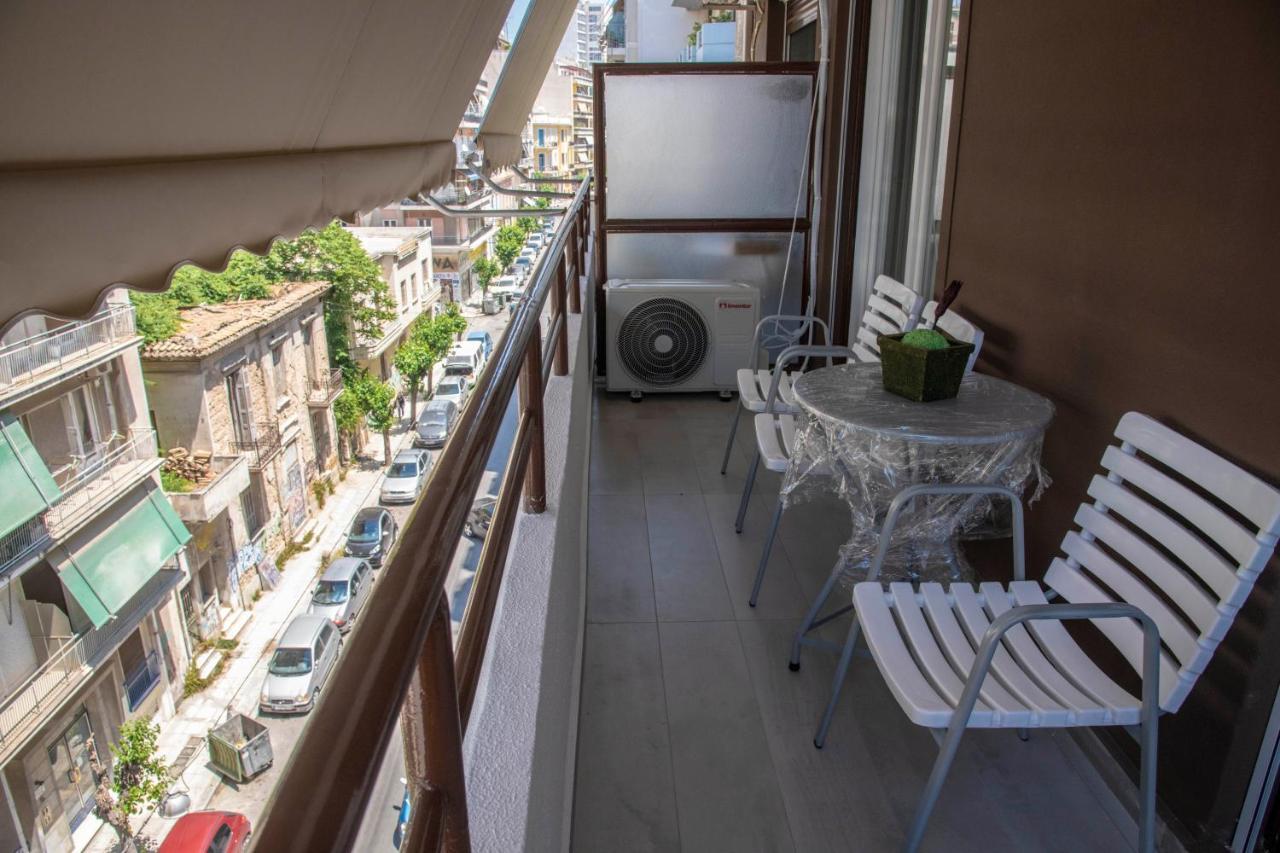 Marianna'S Stylish Brand New Apt In The Heart Of Atina Dış mekan fotoğraf