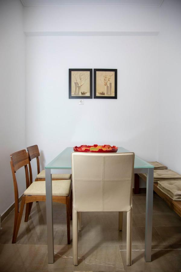 Marianna'S Stylish Brand New Apt In The Heart Of Atina Dış mekan fotoğraf