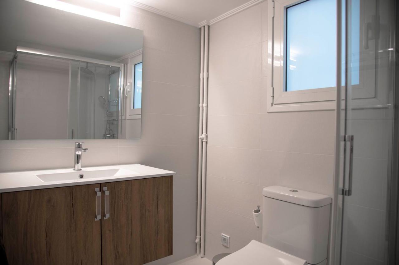 Marianna'S Stylish Brand New Apt In The Heart Of Atina Dış mekan fotoğraf
